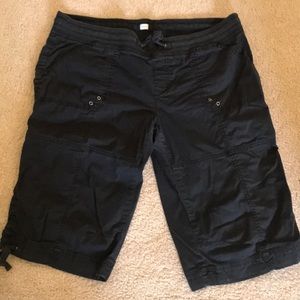 Old Navy Stretch Cargo Bermuda’s — sooo comfy!